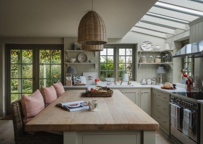 Kitchen prep table