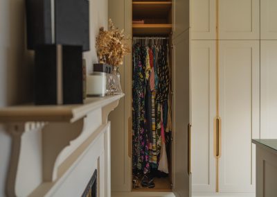 Bespoke wardrobes made in Sussex