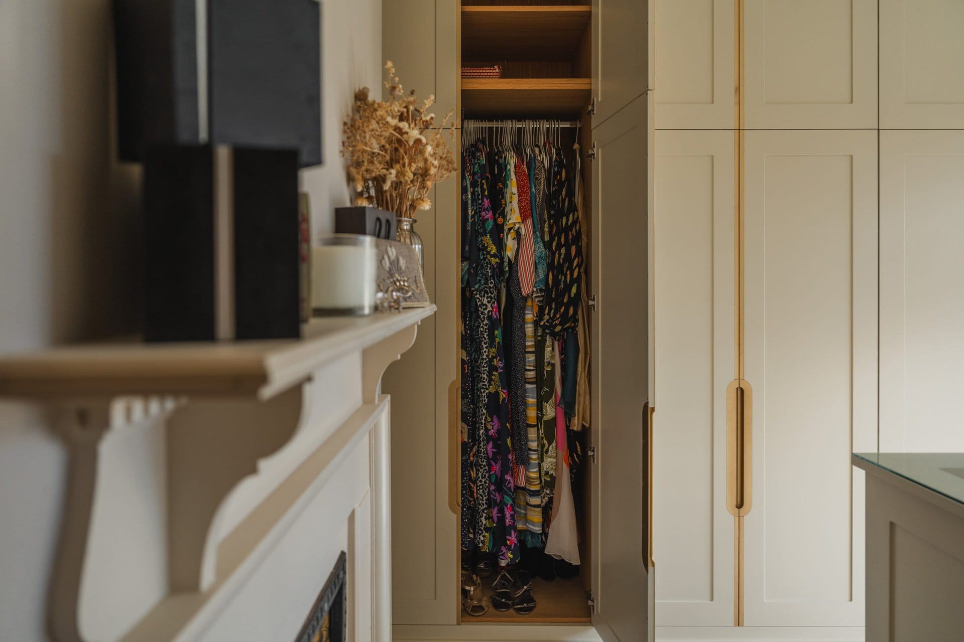 Bespoke wardrobes made in Sussex