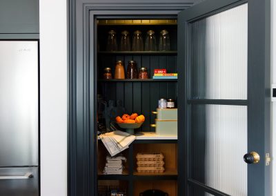 Walk-in pantry storage