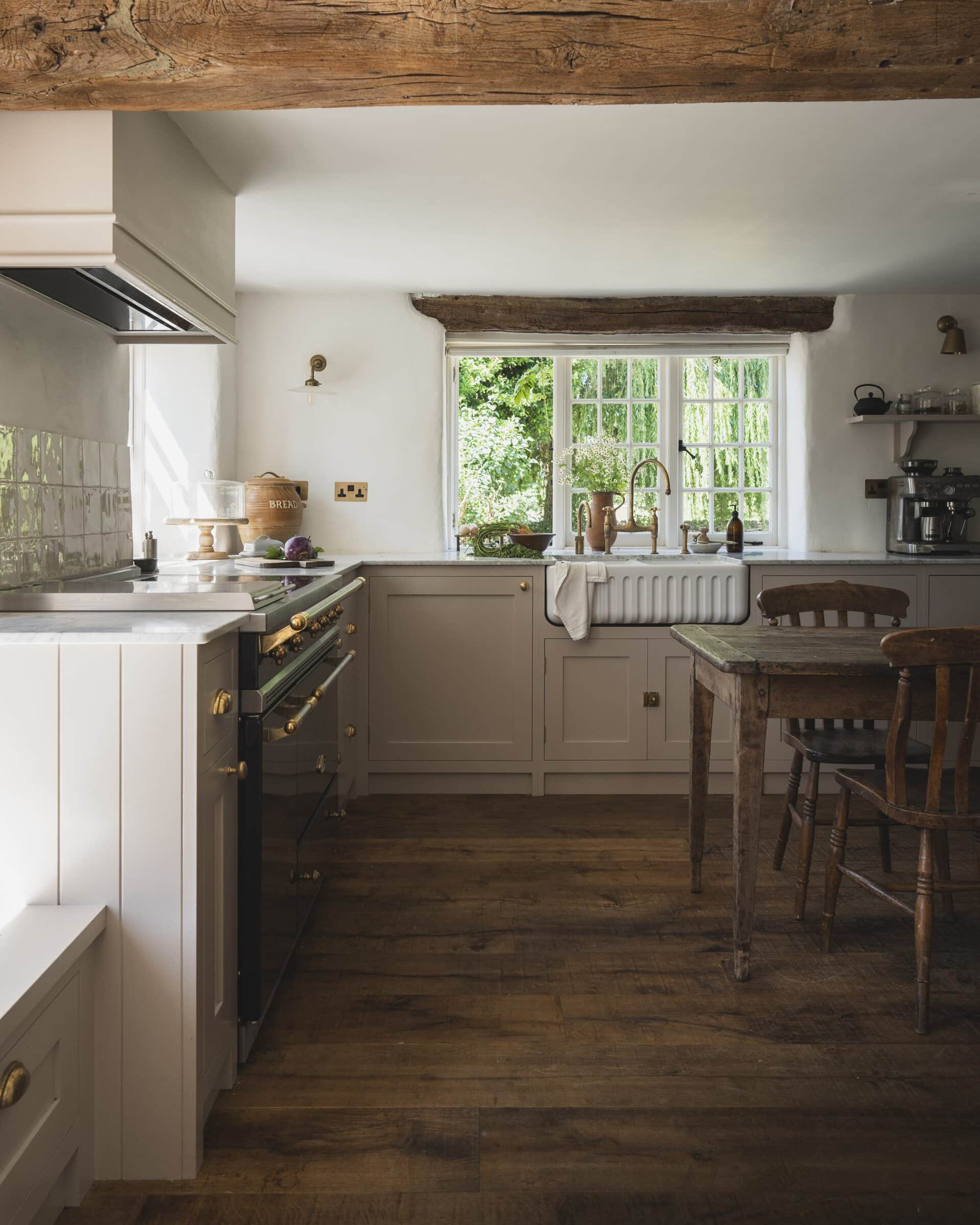 Shaker style hand painted kitchen