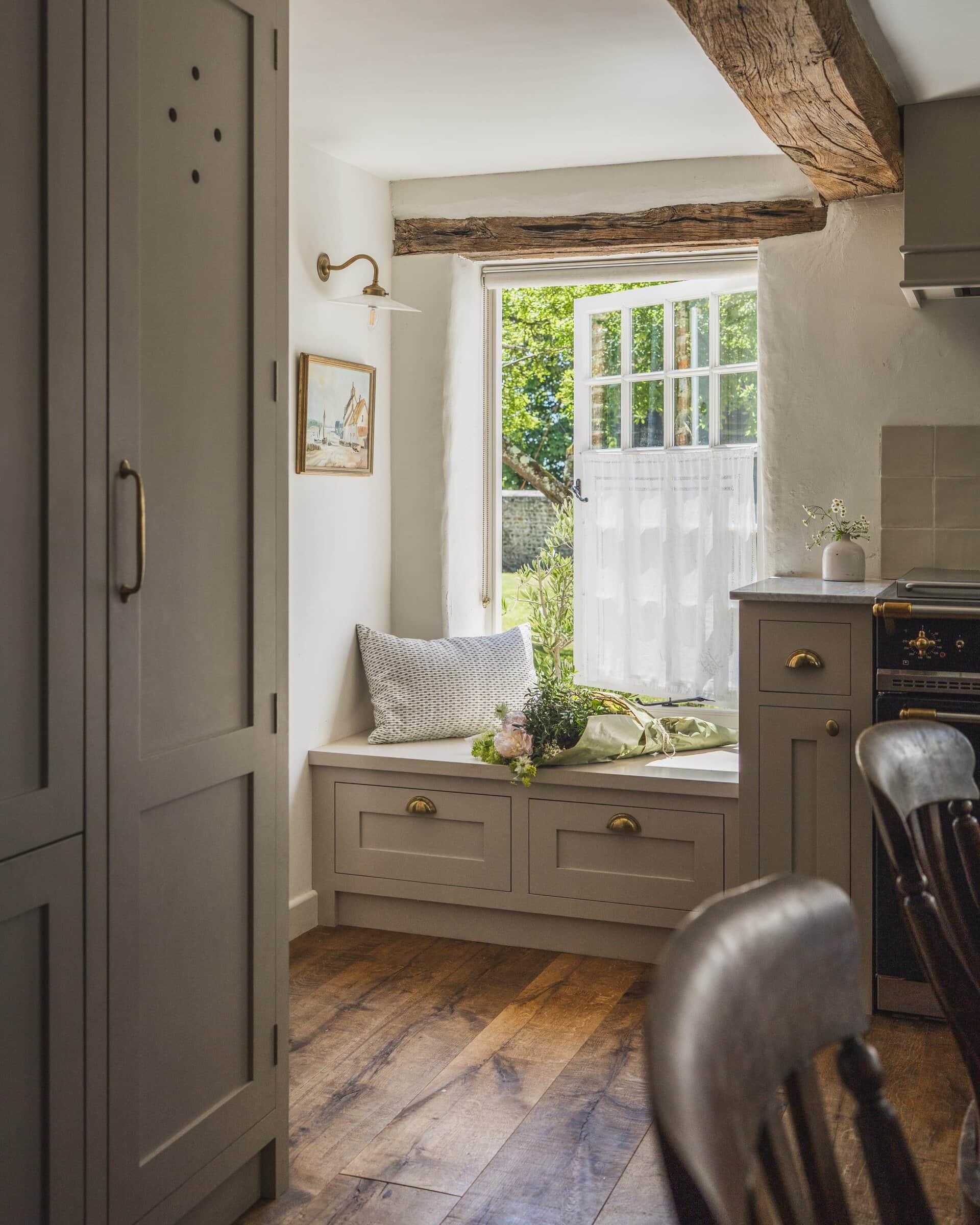 Bespoke fitted kitchen